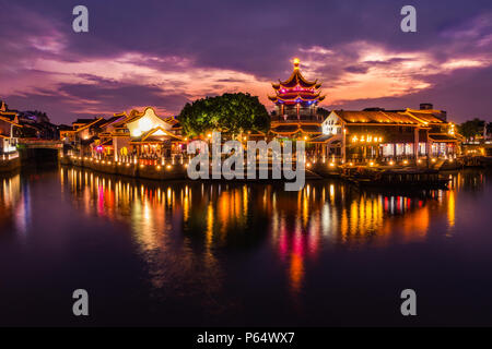 La rivière Coucher du soleil à Shan Tang Jie à Suzhou, Chine le 2 juin, 2018 Banque D'Images