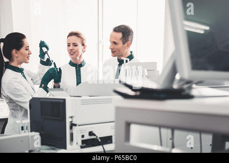 L'enseignement professionnel les médecins leur assistant Banque D'Images