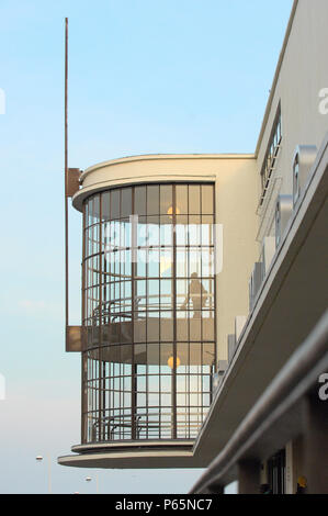 De La Warr Pavilion, immeuble Art Déco, Bexhill on Sea, Angleterre, Royaume-Uni. Commandé par le 9e comte De La Warr en 1935 et conçu par les architectes Erich Banque D'Images