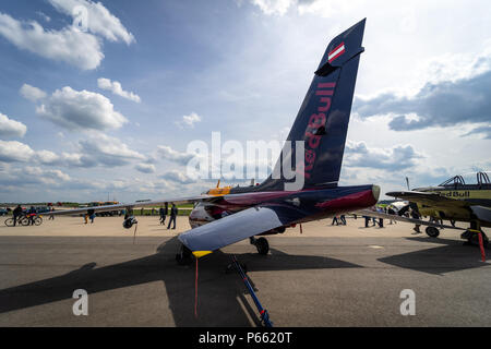 Attaque de lumière et d'avions d'entraînement avancé Dassault/Dornier Alpha Jet. Vue arrière. L'équipe Flying Bulls. Exposition salon ILA à 2018. Banque D'Images