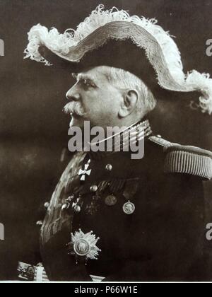 Le Maréchal Joseph Jacques Césaire Joffre, 1852 - 1931, général français pendant la Première Guerre mondiale. Il est plus connu pour regrouper les forces armées alliées à la défaite des Allemands lors de la première bataille décisive sur le plan stratégique de la Marne en 1914. Sa popularité a conduit à son surnom Papa Joffre. Banque D'Images