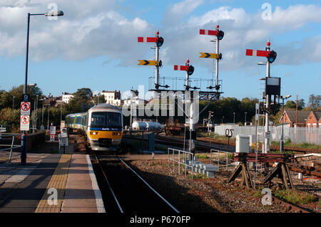 Le Great Western Railway, septembre 2004. Les signaux de sémaphore à Worcester. Banque D'Images