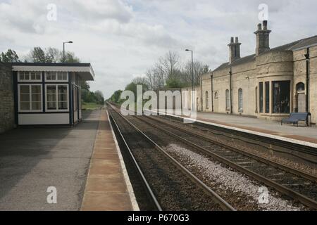 Le bâtiment de la gare patrimoniale à Market Rasen, Lincolnshire, montrant le récemment rénové salle d'attente. 2007 Banque D'Images