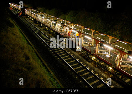 Le train au départ de la pose de câbles dans le cadre de l'Lemington Cherwell Valley resignaling. Dimanche 19 octobre 2003. Banque D'Images