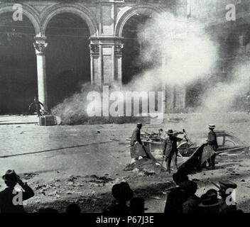 Protestation contre l'allemand à Milan Italie pendant la première guerre mondiale Banque D'Images