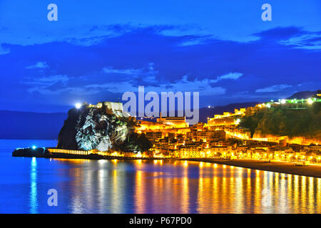 La ville de Scilla dans la Province de Reggio de Calabre, Italie. Banque D'Images