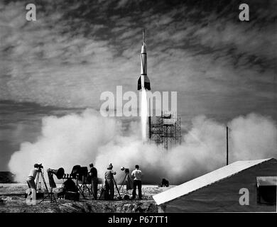 Le premier essai d'une V2 allemands capturés, 1946. A la fin de la guerre, une course a commencé entre les États-Unis et l'URSS pour récupérer le plus grand nombre de fusées V2 et le personnel que possible. Banque D'Images