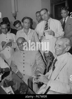 Muhammad Ali Jinnah et Liaquat Ali Khan, ont été cités comme le premier gouverneur général et premier Premier Ministre du Pakistan, respectivement. Les deux sont considérés comme les pères fondateurs de l'Pakistan moderne et Khan est le plus ancien premier ministre jusqu'à ce jour. Banque D'Images