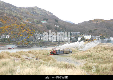 L'Fairbourne & Barmouth Railway a toujours été exploité comme une ligne passeger pour répondre aux touristes se rendant sur l'estuaire de Mawddach. La stérilité de t Banque D'Images