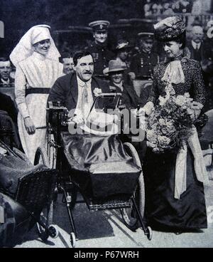 La Reine Alexandra de Grande-bretagne visites blessés d'anciens combattants de la première guerre mondiale en 1919 Banque D'Images