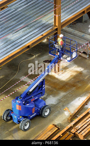 Grue sur un chantier Banque D'Images