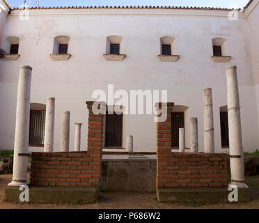 Ruines Romaines peristylium au couvent de San Antonio, Almendralejo, Badajoz, Espagne Banque D'Images