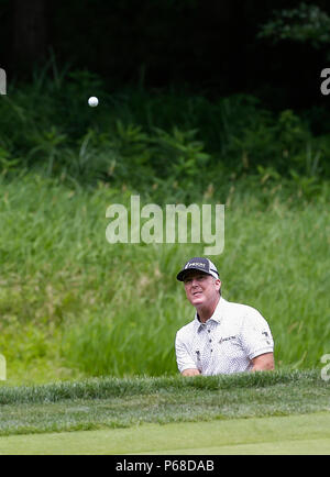 Potomac, MD, USA. 28 Juin, 2018. Cody Gribble sur le 10ème green jetons au cours de la première ronde de la nationale de Quicken Loans à PTC Potomac Potomac, MD. Justin Cooper/CSM/Alamy Live News Crédit : Cal Sport Media/Alamy Live News Banque D'Images