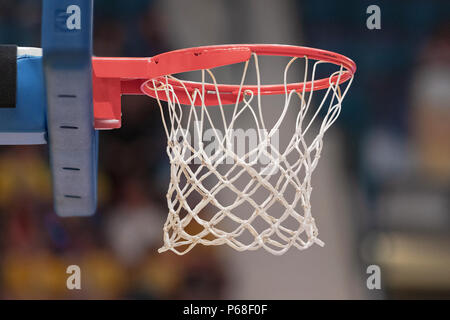 Hovet, Stockholm, Suède. 14Th Oct 2018. Panier de basket-ball à la Lettonie contre la Suède en Coupe du Monde de Basket-ball FIBA 2019 qualificatifs européens. La Lettonie a gagné avec crédit 82-72 : Stefan Holm/Alamy Live News Banque D'Images