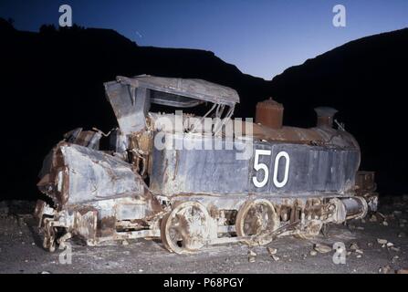 Ce Dubs 0-6-0T Nº1515 de 1881 est abandonné sur une corniche dans le grand puits des mines de Rio Tinto dans le sud de l'Espagne. Vendredi 8 mai 1987. Banque D'Images