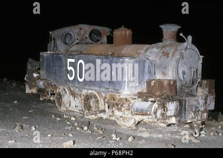 Ce Dubs 0-6-0T Nº1515 de 1881 est abandonné sur une corniche dans le grand puits des mines de Rio Tinto dans le sud de l'Espagne. Vendredi 8 mai 1987. Banque D'Images