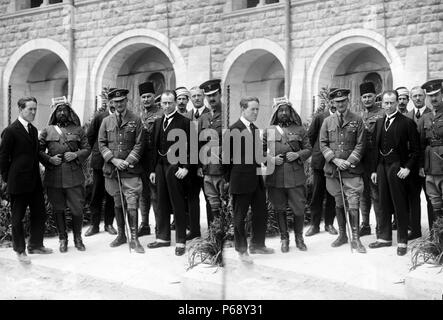 Photographie de l'arrivée de Sir Herbert Samuel en tant que haut-commissaire de la Palestine. Datée 1920 Banque D'Images