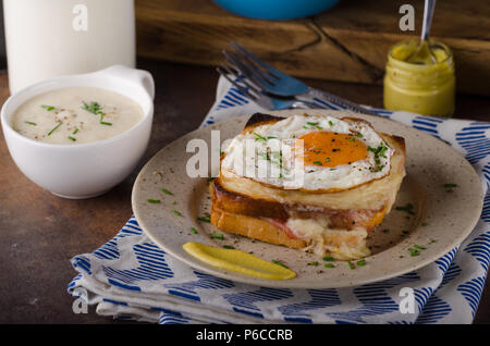 Croque Madame sandwich, un délice, supérette, photography Banque D'Images