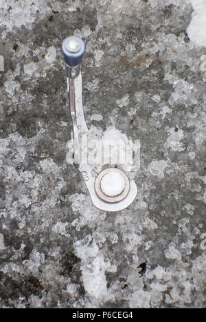 Piton de glace dans un glacier Banque D'Images
