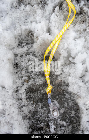 Piton de glace dans un glacier Banque D'Images