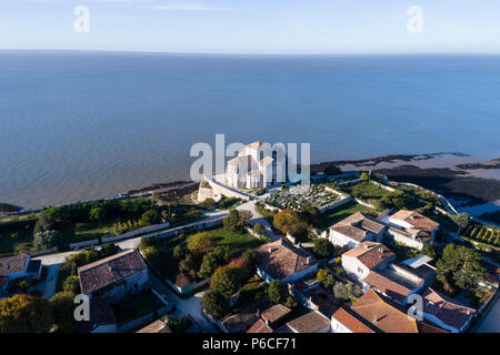 En France, en Charente Maritime, la Saintonge, l'estuaire de la Gironde, Talmont sur Gironde, étiqueté Les Plus Beaux Villages de France (Les Plus Beaux Villages o Banque D'Images