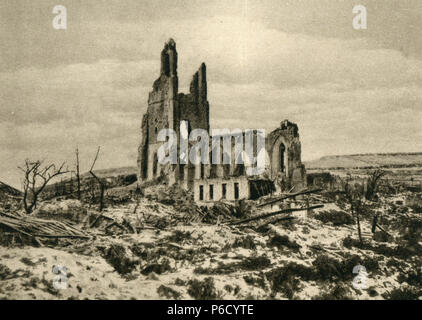 La première guerre mondiale, la ruine de l'église, ablain-saint-nazaire, ww1, la première guerre mondiale, la première guerre mondiale Banque D'Images