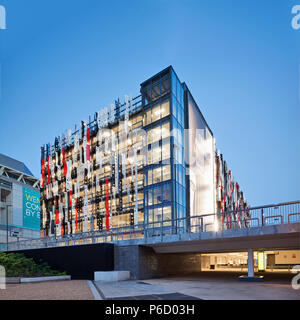 Wembley W10 Garage par l'architecte Will Alsop Banque D'Images