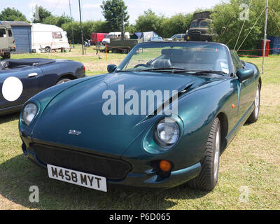 TVR 1994-1995 classique à l'affiche au parc de sapin montrent Wings and Wheels Banque D'Images