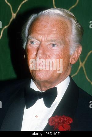 Douglas Fairbanks Jr. 1984 Photo par John Barrett/PHOTOlink.net MediaPunch / Banque D'Images