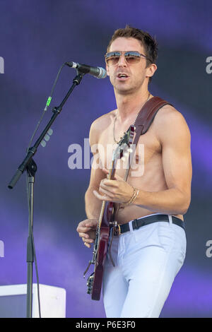 Finsbury Park, Royaume-Uni. 30 juin 2018, exécution de Miles Kane à Queens of the Stone Age et Amis UK.Parc Finsbury Londres.© Jason Richardson / Alamy Live News Banque D'Images