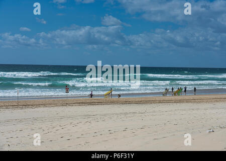 Broadbeach Australie - Mars 13, 2018 : le paradis du surf. Broadbeach est une banlieue de la ville de Gold Coast, Queensland, Australie. Au recensement de 2011, Br Banque D'Images