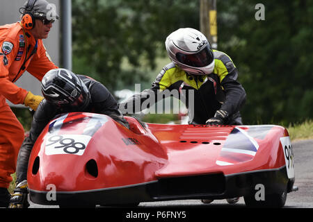 Bas Gurston Wiltshire UK Juin 2017. Side-car à la course vers le bas Gurston chronostorm :. Banque D'Images