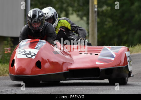 Bas Gurston Wiltshire UK Juin 2017. Side-car à la course vers le bas Gurston chronostorm :. Banque D'Images