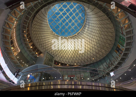 5 juin 2018 - New York, NY, USA - Sky Reflector-Net au Fulton Center Banque D'Images