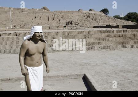 Huaca Pucllana. La culture Lima 200 AD et 700 AD. Quartier Miraflores. La ville de Lima. Pérou.site archéologique. Banque D'Images