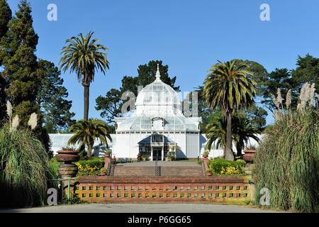 Le Conservatoire des fleurs au Golden Gate Park à San Francisco, Californie Banque D'Images