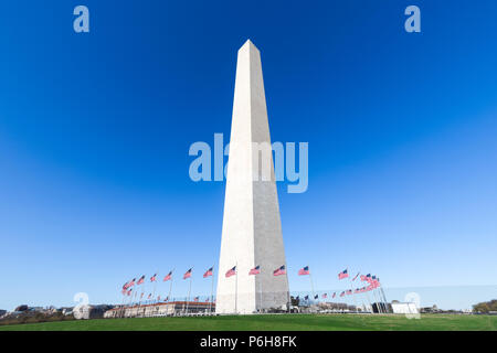 Washington Monument au National Mall avec ciel bleu clair, Washington DC, USA Banque D'Images