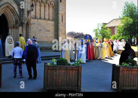 Coordination des diacres de la cathédrale de Ripon North Yorkshire Angleterre UK Banque D'Images