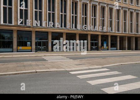 Berlin, Allemagne - juin 2018 : l'Aéroport International de Tempelhof / ancien bâtiment de l'aéroport de Berlin, Allemagne Banque D'Images