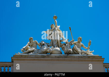 Façade de la gare de Keleti Palyaudvar (gare de l'est) à Budapest. Banque D'Images