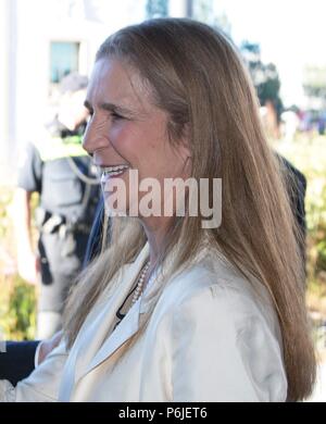 La Haye, Pays-Bas. 30 Juin, 2018. La princesse Elena de l'Espagne arrive au World Forum à La Haye, le 30 juin 2018, à participer à la Volvo Ocean Race diner Prix Photo : Albert Ph van der Werf/ Pays-Bas OUT/Point de vue OUT | Crédit : dpa/Alamy Live News Banque D'Images