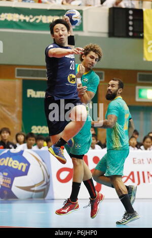 Général Ota-City Gymnase, Tokyo, Japon. 29 Juin, 2018. Jin Watanabe (Japon), le 29 juin 2018 - Handball : match international entre le Japon 30-31 Brésil Ota-City au grand gymnase, Tokyo, Japon. Credit : Sho Tamura/AFLO SPORT/Alamy Live News Banque D'Images