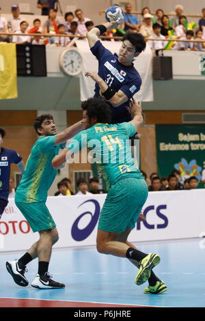 Général Ota-City Gymnase, Tokyo, Japon. 29 Juin, 2018. Tatsuki Yoshino (JPN), le 29 juin 2018 - Handball : match international entre le Japon 30-31 Brésil Ota-City au grand gymnase, Tokyo, Japon. Credit : Sho Tamura/AFLO SPORT/Alamy Live News Banque D'Images