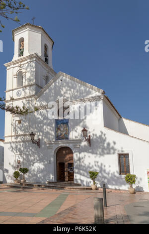 Parroquia El Salvador, Plaza de Cavana, Nerja, Espagne, Europe. Banque D'Images