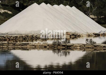 Salinas de Sa Vall o de la Colonia de Sant Jordi fils las segundas más antiguas del mundo (Siglo IV a. C.), Ses Salines, Mallorca, Islas Baleares, Espagne. Banque D'Images