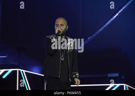 Rome, Italie. Jun 30, 2018. Giuliano Sangiorgi de Negramaro effectue live au Stadio Olimpico à Rome, Italie. Credit : Mariano Montella/Pacific Press/Alamy Live News Banque D'Images