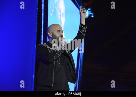 Rome, Italie. Jun 30, 2018. Giuliano Sangiorgi de Negramaro effectue live au Stadio Olimpico à Rome, Italie. Credit : Mariano Montella/Pacific Press/Alamy Live News Banque D'Images