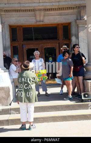 Colombie-britannique, 30 juin 1018 ve, les familles vont ensemble rally Banque D'Images