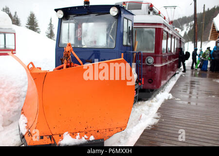Le Tramway du Mont Blanc (TMB) est la montagne la plus haute ligne de chemin de fer en France. Saint-Gervais. La France. Banque D'Images
