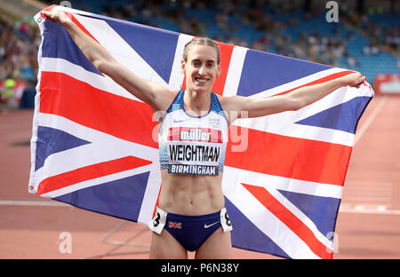 La Grande-Bretagne célèbre remportant la Laura Weightman Women's 1500 mètres dernière pendant la deuxième journée de l'Athlétisme britannique Muller à Alexander Stadium, Birmingham. Banque D'Images